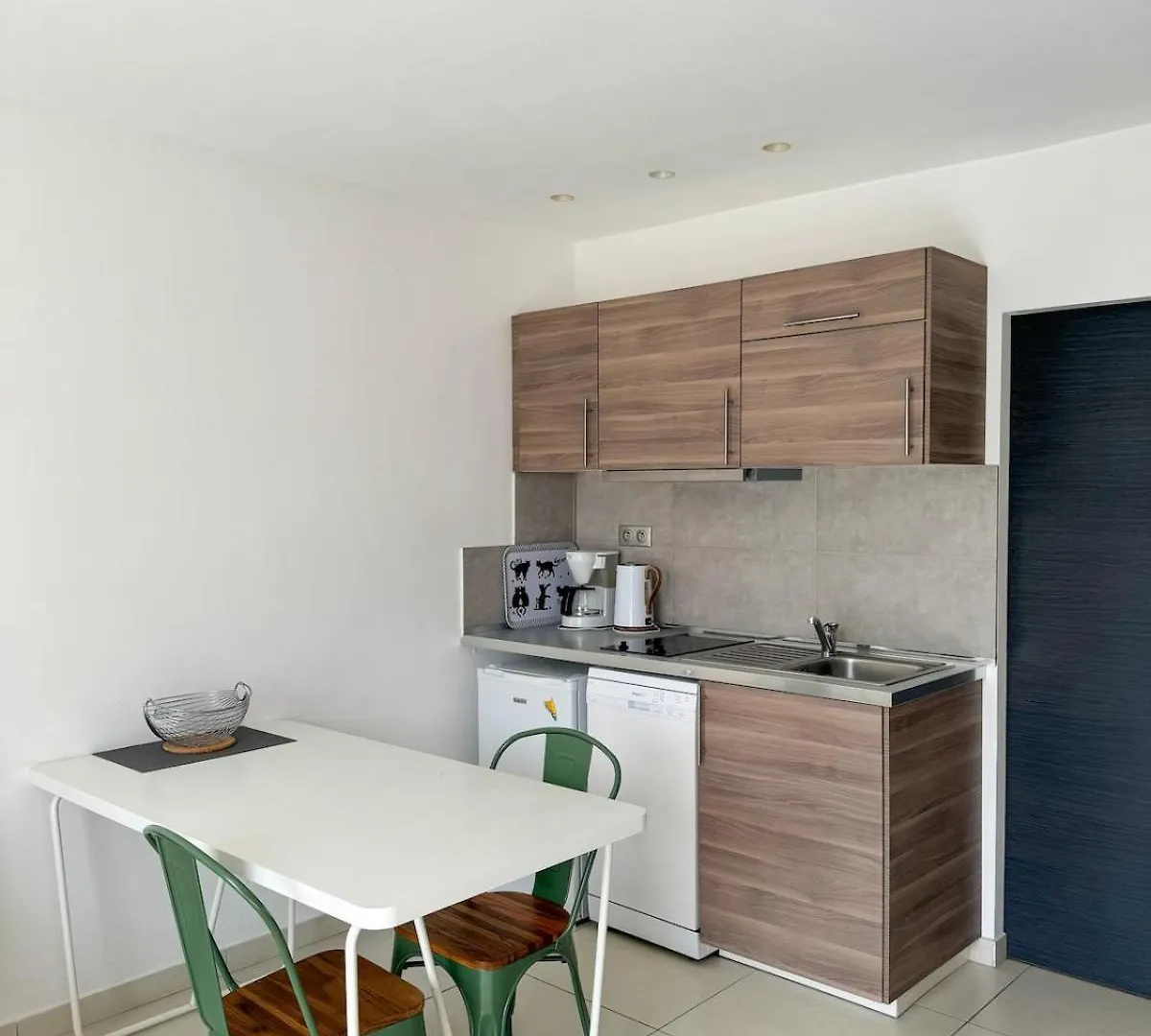 Petit Cocon - Parking - Climatisation - Wifi Apartment Cassis