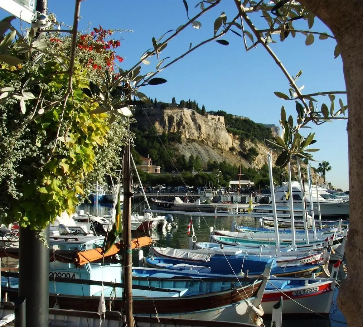 Petit Cocon - Parking - Climatisation - Wifi Apartment Cassis